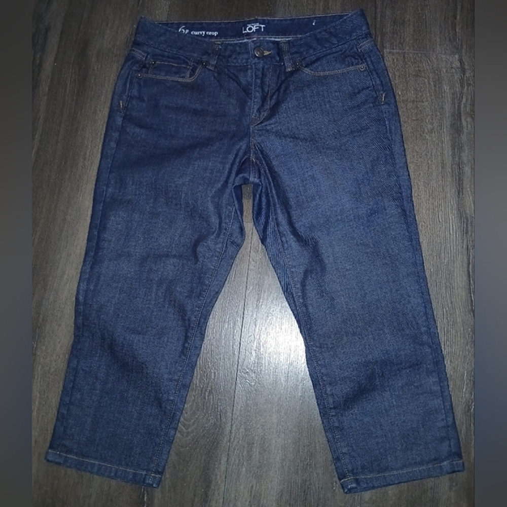 LOFT Indigo  Curvy & Cropped Jeans - Picture 4 of 10